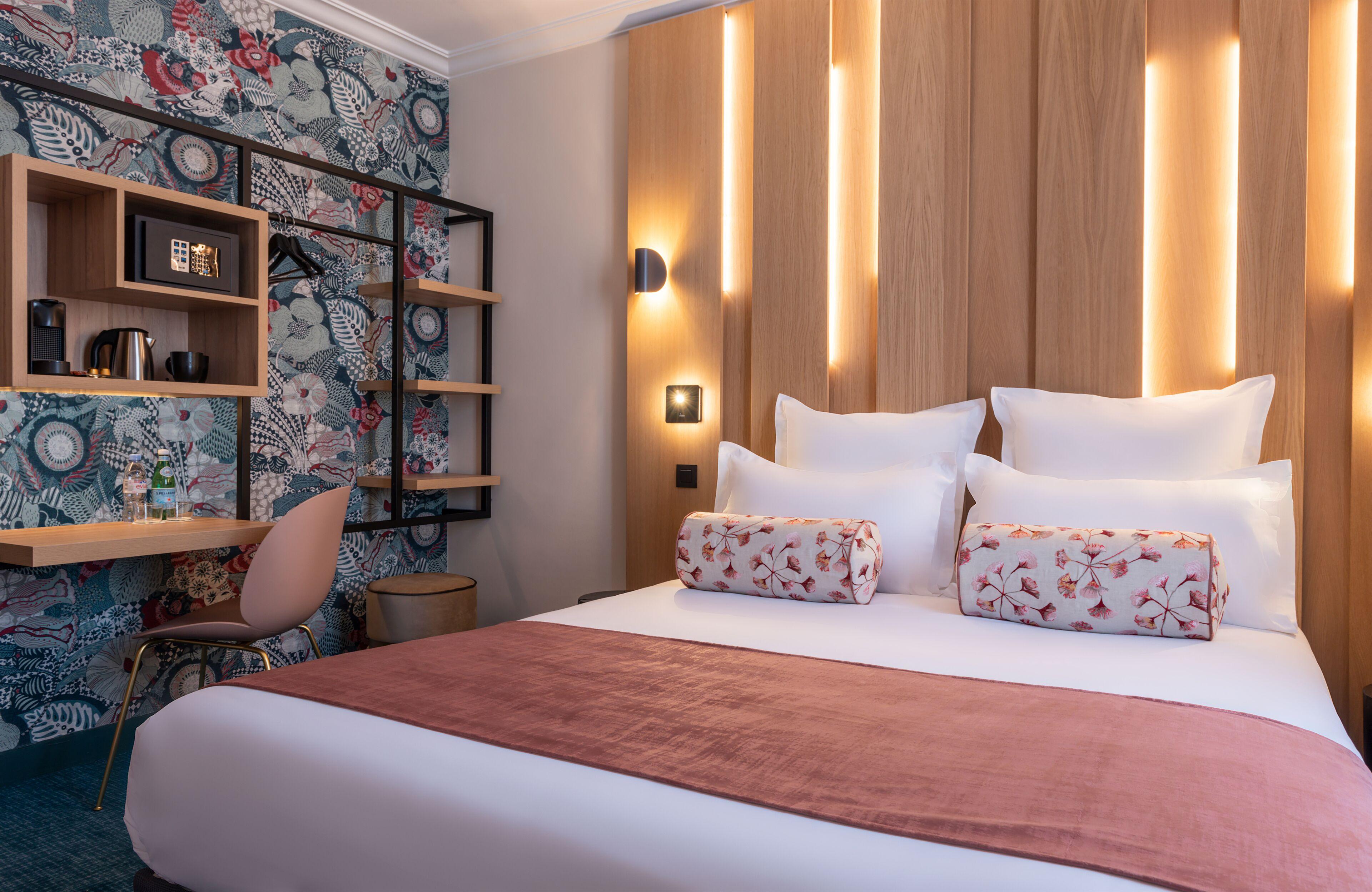 Hotel Leonardo Boutique Opera 4*