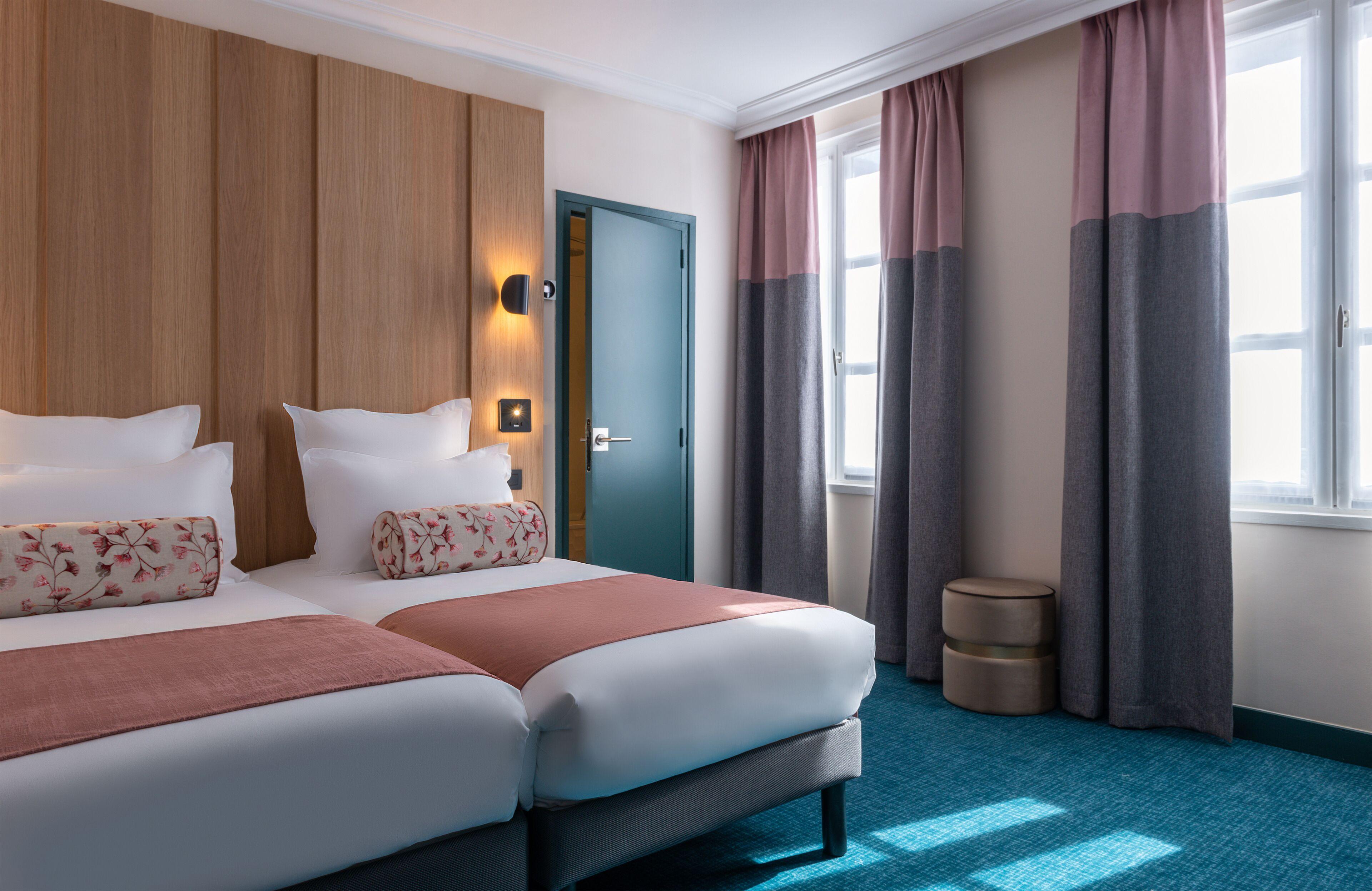 Leonardo Boutique Opera Hotel 4*