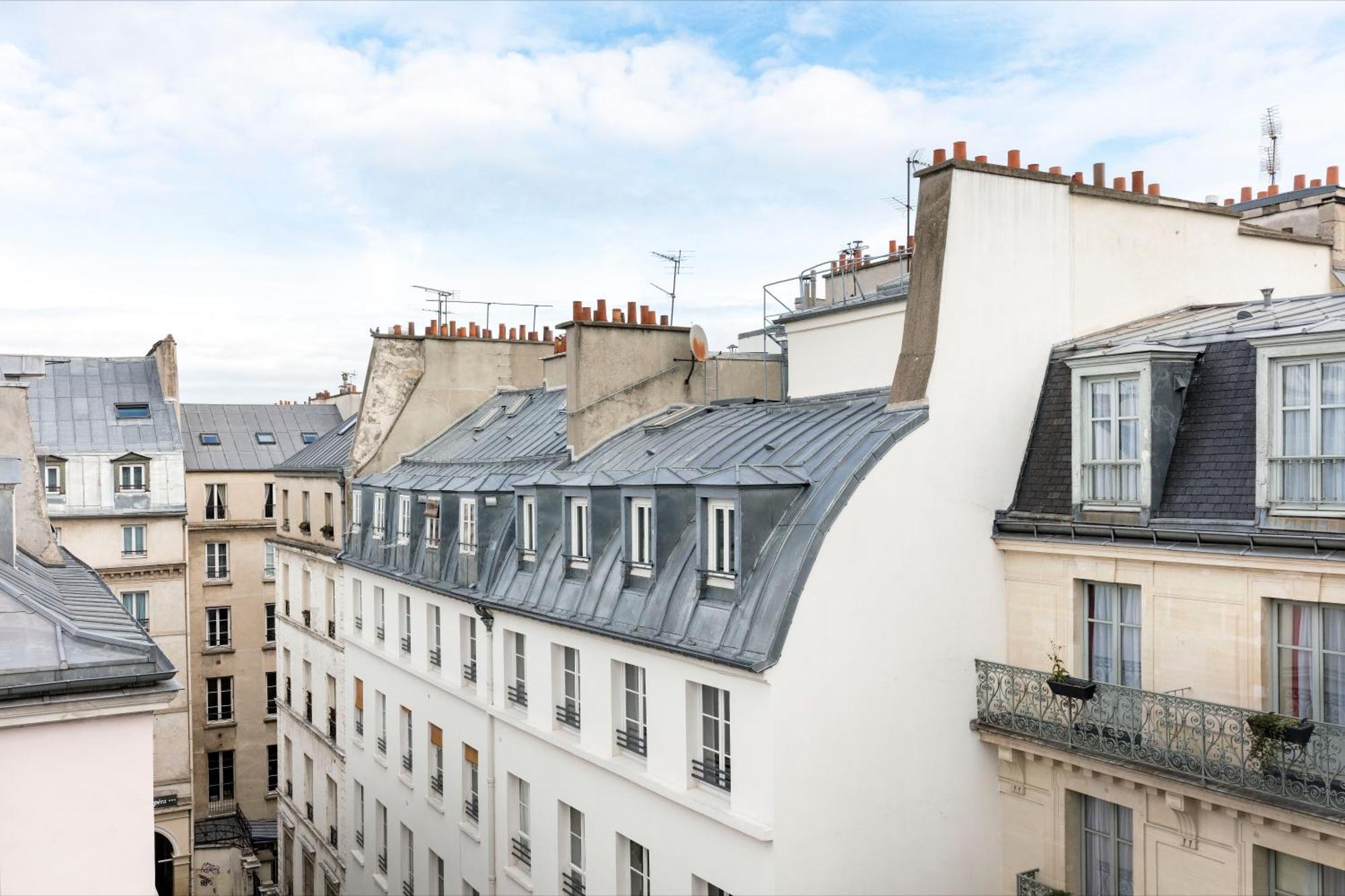 Leonardo Boutique Opera Hotel 4*