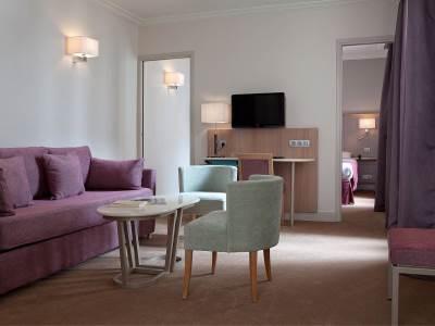 Leonardo Boutique Opera 4*
